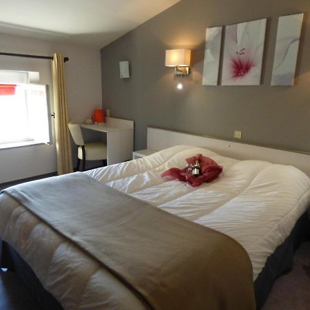 Hotel Du Centre Pierrelatte Rom bilde