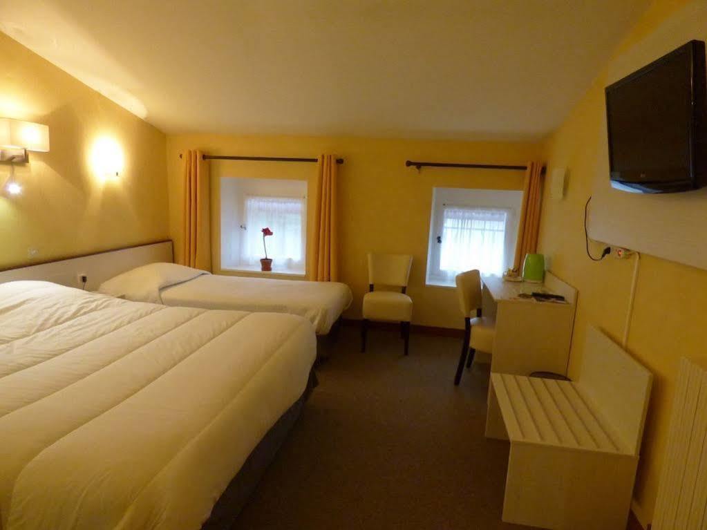 Hotel Du Centre Pierrelatte Eksteriør bilde